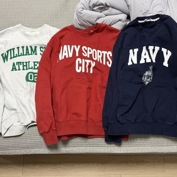 유니폼브릿지 빈티지 느낌 맨투맨들