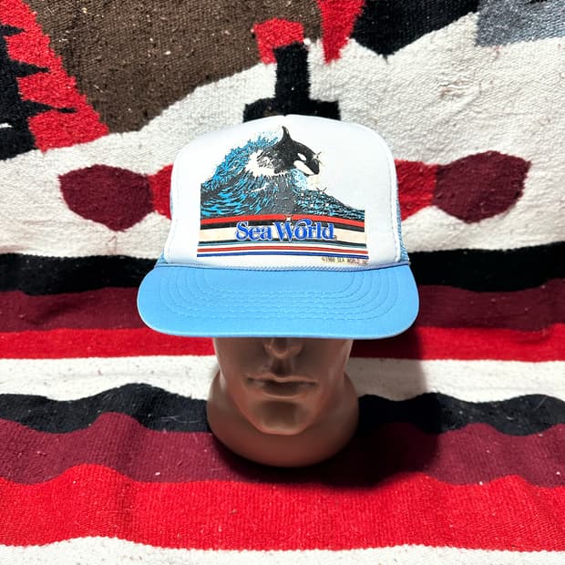[빈티지] •Vintage 80s Sea World Trucker Cap