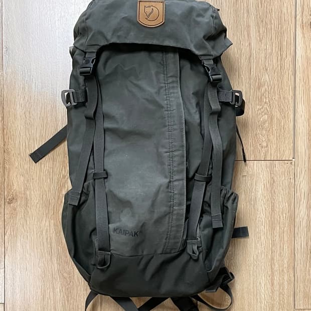 택포) 피엘라벤 카이팩 28 스톤그레이 배낭 백팩