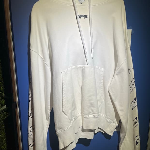 오프화이트 후드티