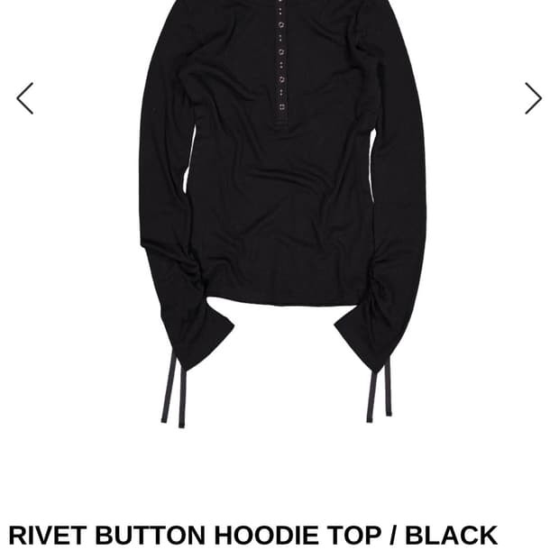 Setupexe 셋업이엑스이 리벳 버튼 후디 탑