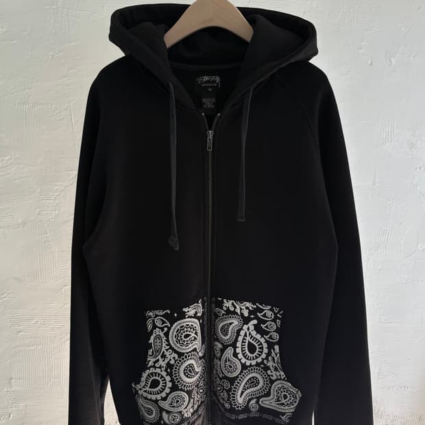 Stussy 스투시 00‘ 페이즐리 블랙 후드 집업 