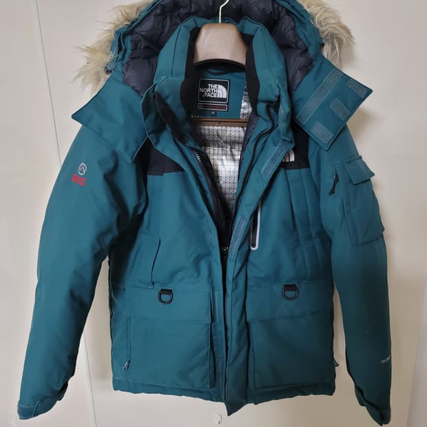 노스페이스 써밋시리즈  대장급 패딩 95표기 100정사이즈 상태굿