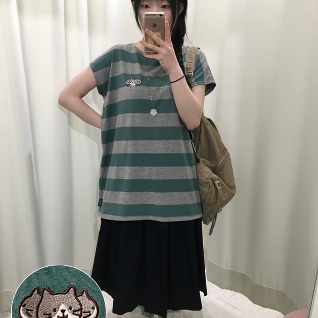 neko stripe t-shirt