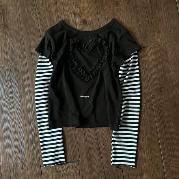 동은 layered long T