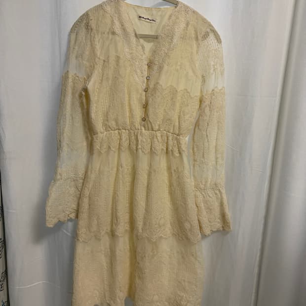 레이스 블라우스 아이보리