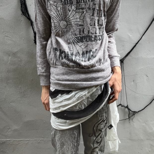 *rare design* JPN 00s 펑크 큐빅 윙 프린팅 롱슬리브