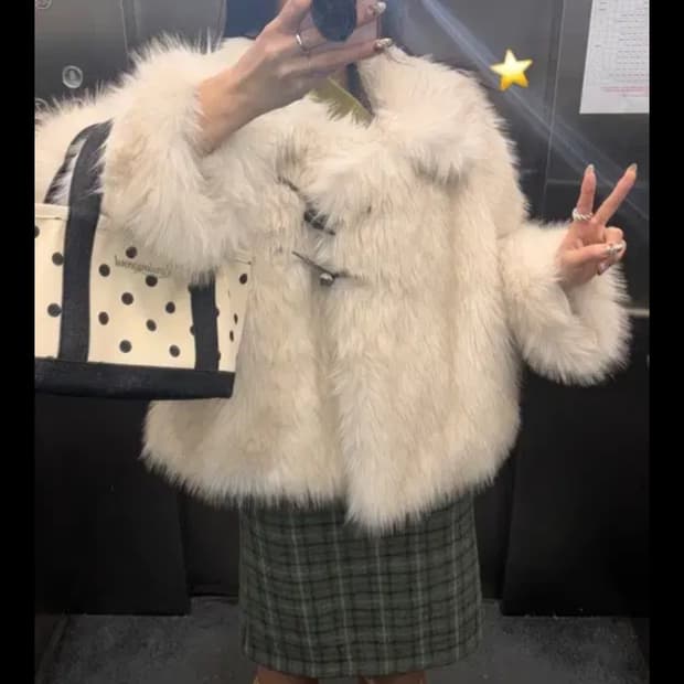 루루서울 퍼자켓 Fluffy Double Fur Jacket ivory