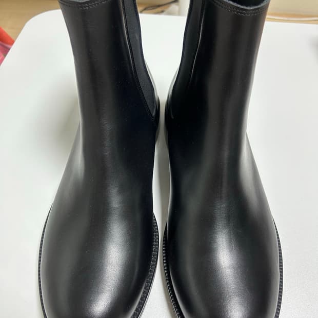 라운드토 비브람첼시부츠 새상품 /피렌체 아뜨리에