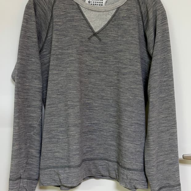 [M] 마르지엘라 00s DEANNA 래글런 스웻셔츠