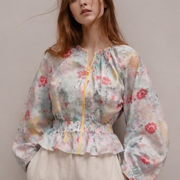 스텔라맥카트니 라운드 바람막이