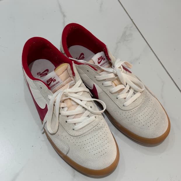 나이키 SB 헤리티지 벌크 스니커즈 280사이즈