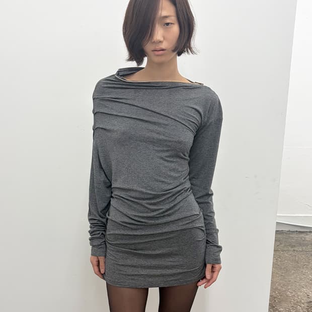 대니 로즈 드레이프 지퍼 넥 드레스