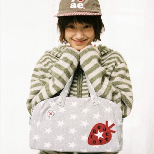 aeae EMBROIDERY TOTE BAG [STAR GREY]
