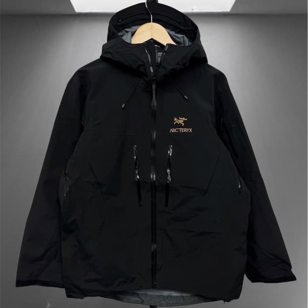 아크테릭스 알파 SV 자켓 바람막이 블랙