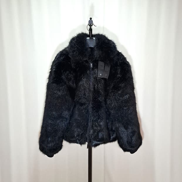 (택포) 나이키 x 앰부쉬 리버시블 포우 퍼 코트 블랙 M B93