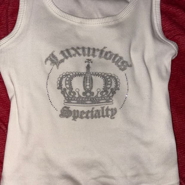 Vintage sleeveless shirt