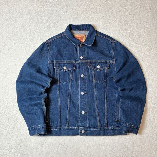 리바이스 00's 빈티지핏 데님 트러커 자켓 PN7353