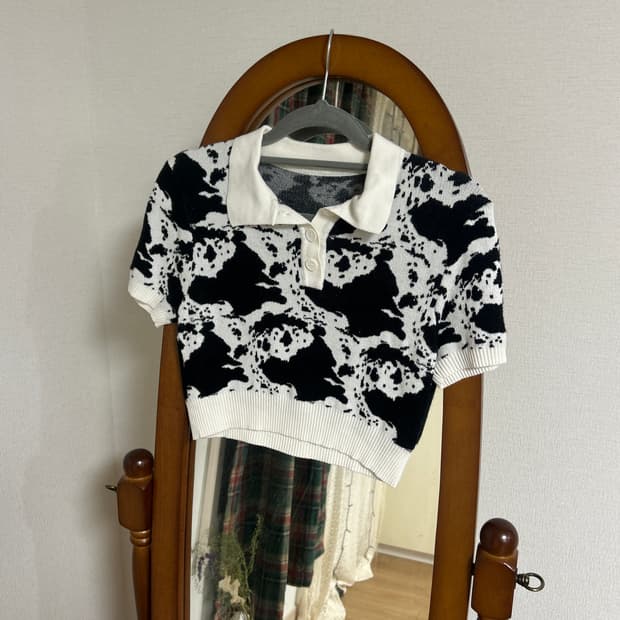 젖소 크롭 카라 반팔티