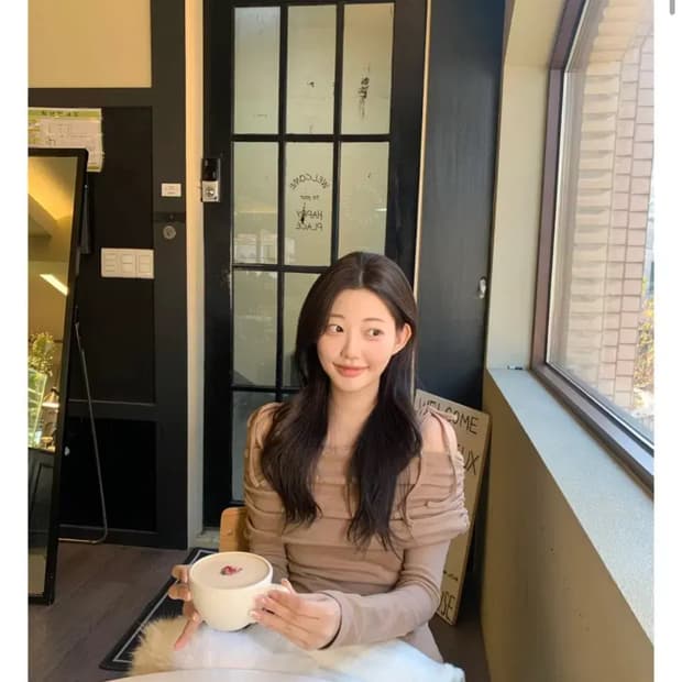 제니오 오픈숄더 니트 새상품