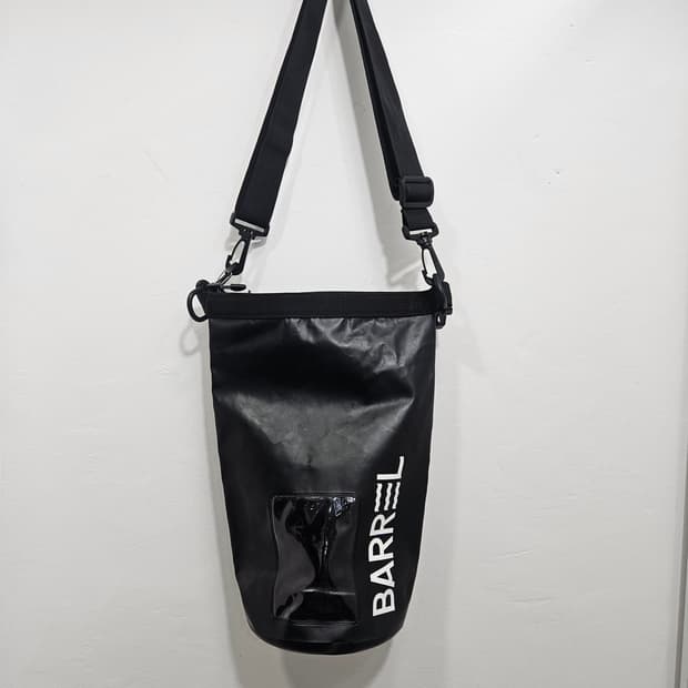 배럴(BARREL) 드라이백, 블랙