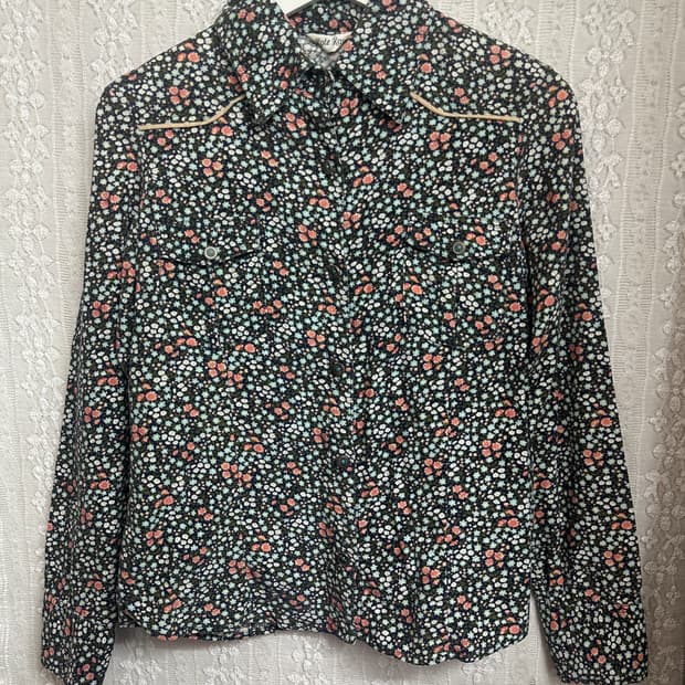 rote rose 꽃패턴 셔츠