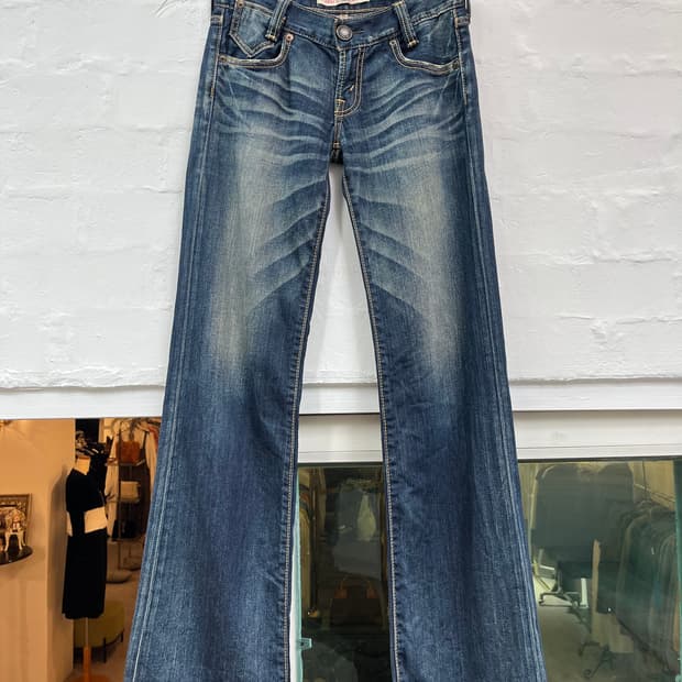 Levis Women 부츠컷 워싱 데님팬츠 W27