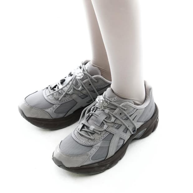 새상품) 아식스 x 아트모스 핑크 x 오호스 젤 1130 그레이 230