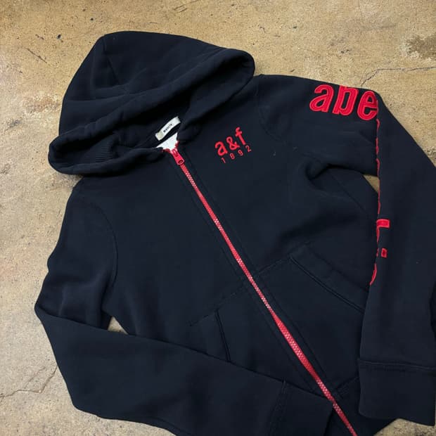 아베크롬비 키즈 검빨 블랙 딱붙 후드집업