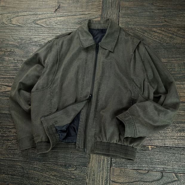 [라퍼지스토어] 크랙 패턴 오버사이즈 블루종 봄버 자켓 M18886