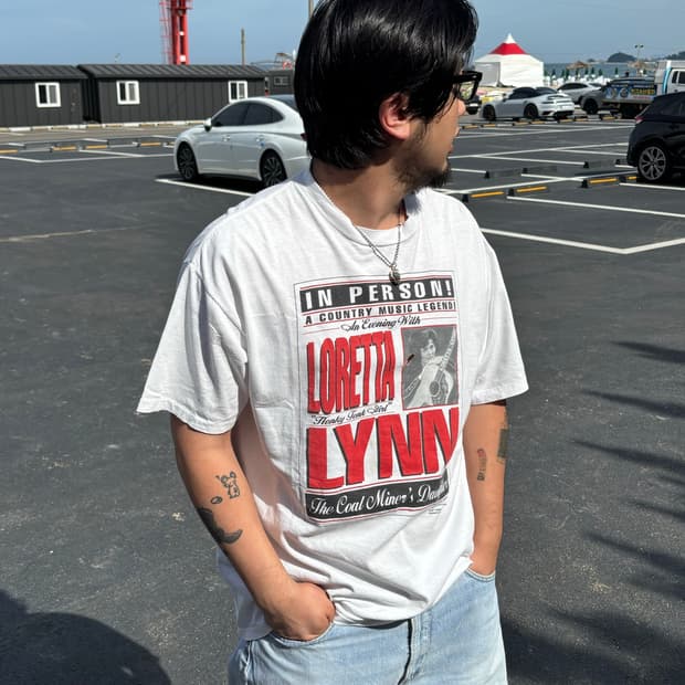 90s ONEITA Copyright 1997 Loretta Lynn T