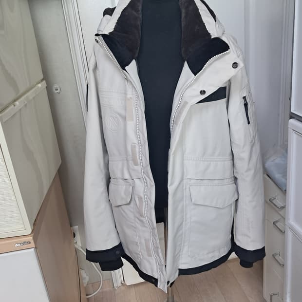 K2 고스트 구스다운 헤비 패딩 90 아이보리 55~66(남녀공용가능)