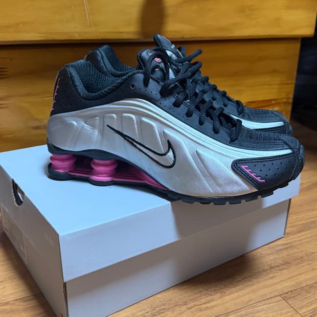 나이키 샥스 블랙핑크씨클