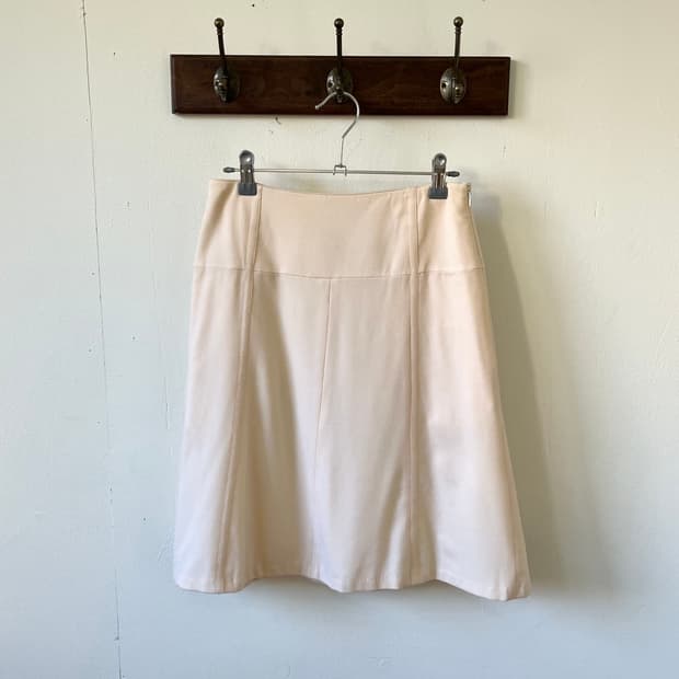 theory 크림 미디 스커트