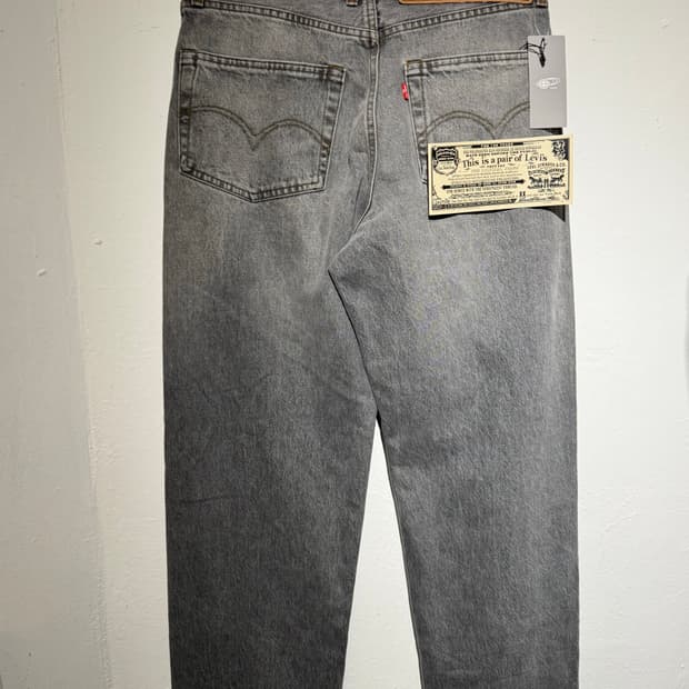 LEVIS X BEAMS
