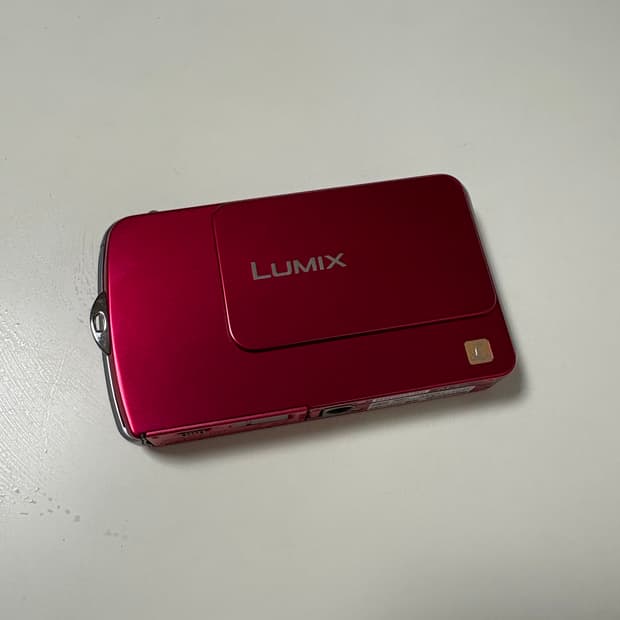 파나소닉 루믹스 FP7