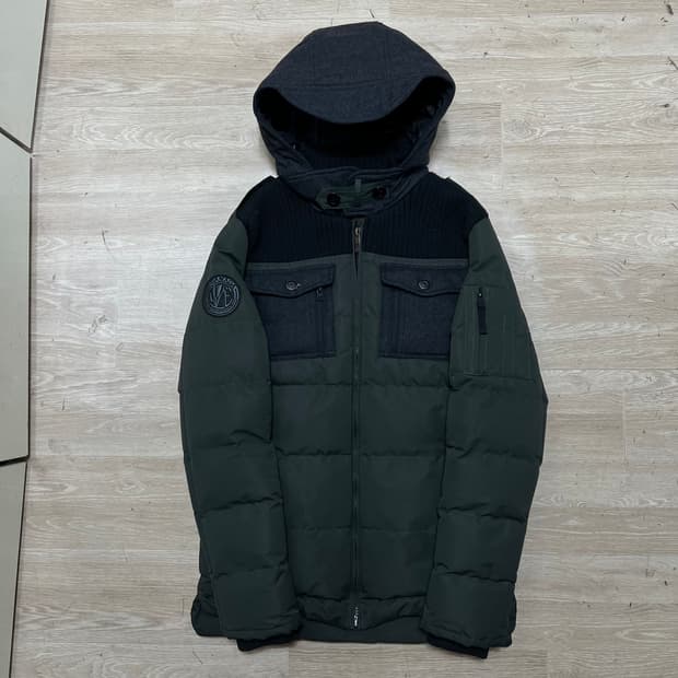 노이즈 니트 배색 와펜 후드 패딩 점퍼 [다크 카키] S/95