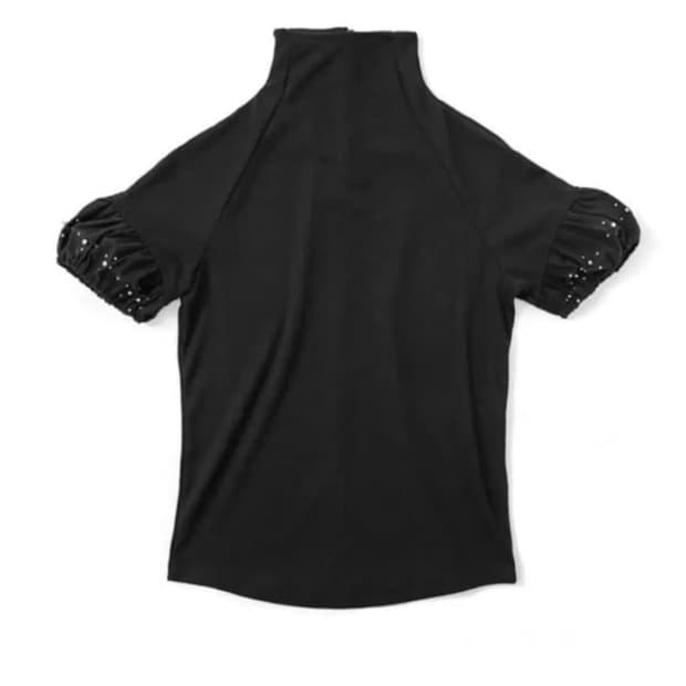 울리카 상투스 하이넥 탑