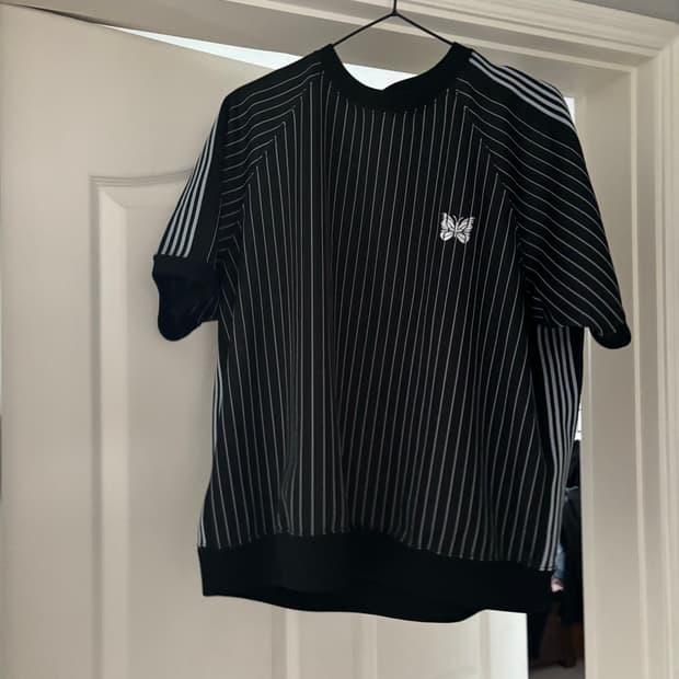 [M] 니들스 스튜디오스 트랙셔츠 반팔 스트라이프