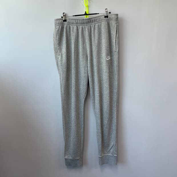 나이키 NSW 클럽FT 조거팬츠 L 