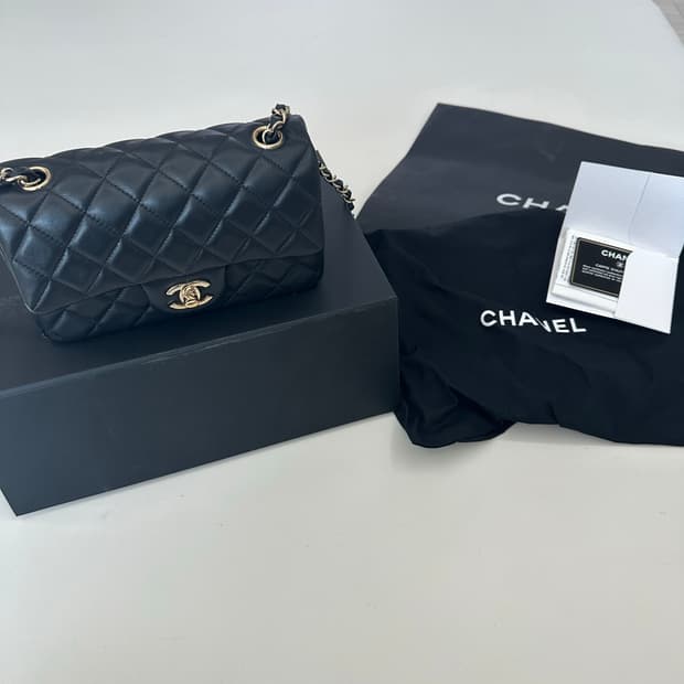 [os] 샤넬 뉴미니 클래식 샴페인골드 내장칩