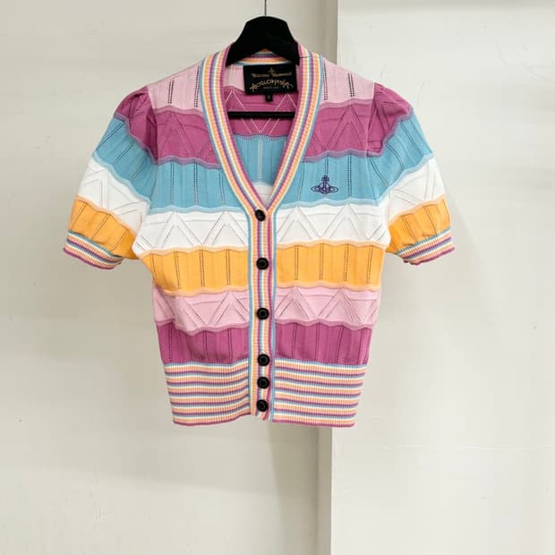 비비안웨스트우드 베아 레인보우 크롭 가디건
