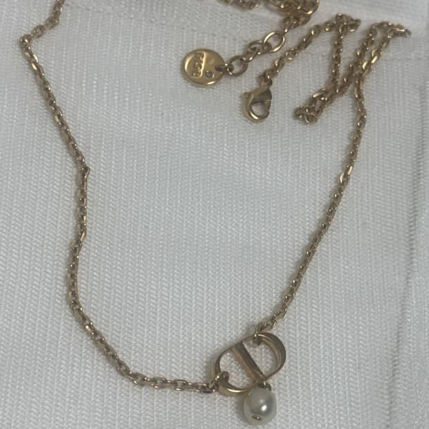 정품 디올 쁘띠 CD 목걸이