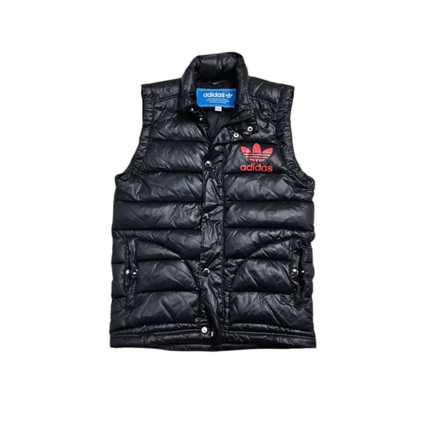 아디다스 유광 패딩조끼 블랙