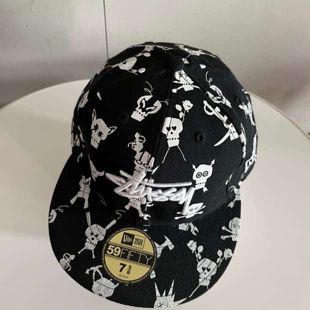 스투시 x futura new era cap 7 5/8