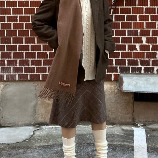 킨록앤더슨 자켓 폴로 케이블 니트 체크 미디 스커트 코디세트