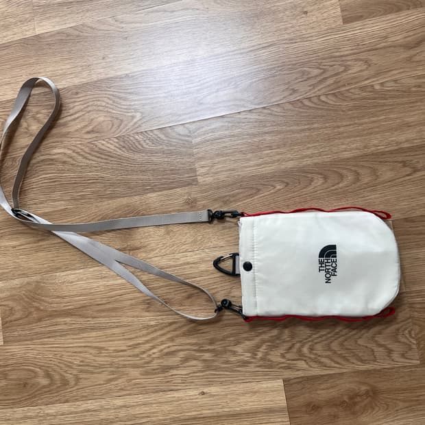 노스페이스 물통 크로스백