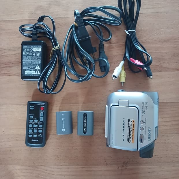 소니 핸디캠 DCR-HC21