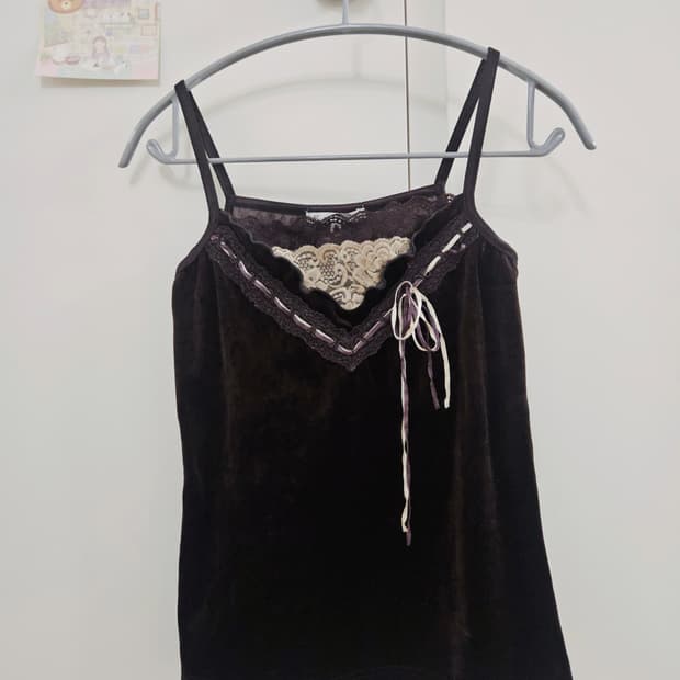 빈티지 레이어드 레이스 벨벳 슬리브리스 나시