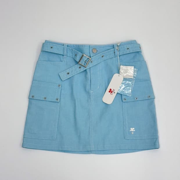 [새상품] courreges / 꾸레쥬 스카이블루 미니스커트